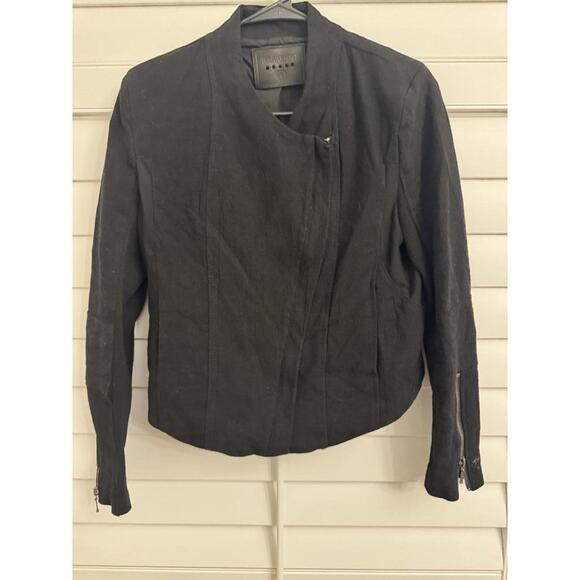 Blank NYC Jackets & Blazers - Blank NYC black womens moto jacket with mesh arm panels double zipper size